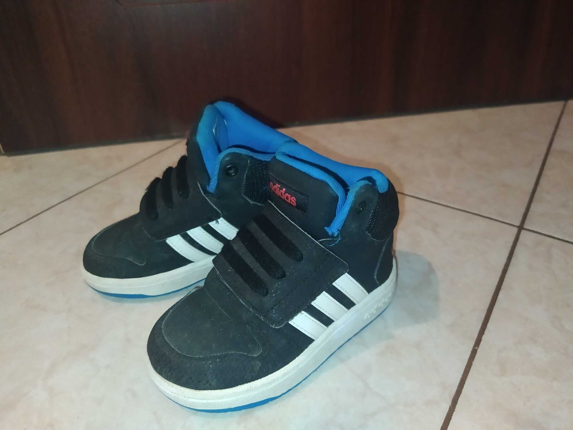 Buty do kostki adidas 23