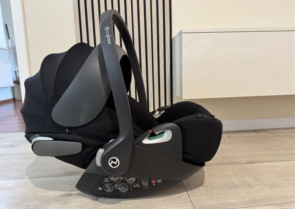 Автокресло и база Cybex Cloud Z i-Size Deep Black