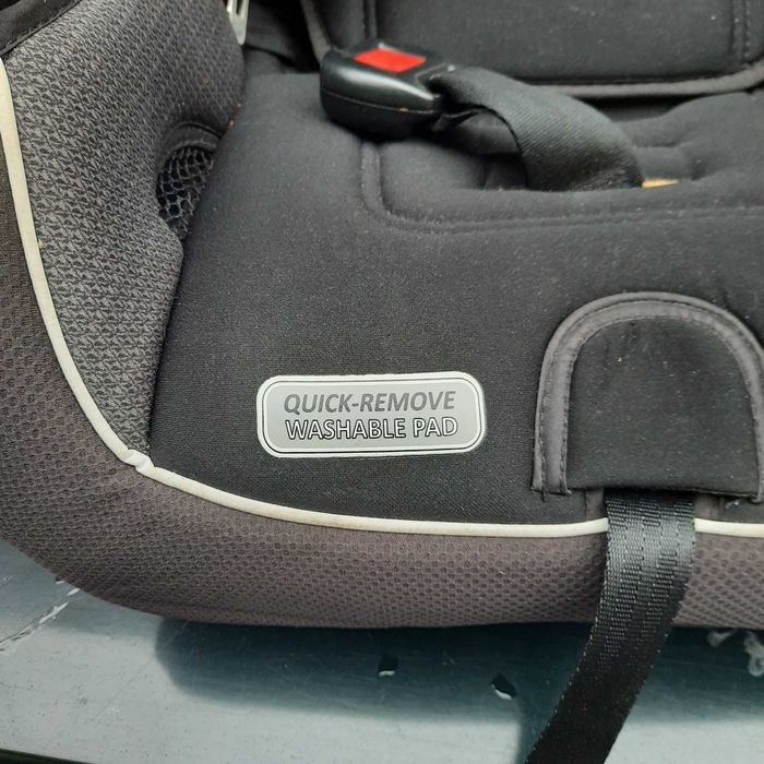 Автокрісло дитяче Graco Milestone