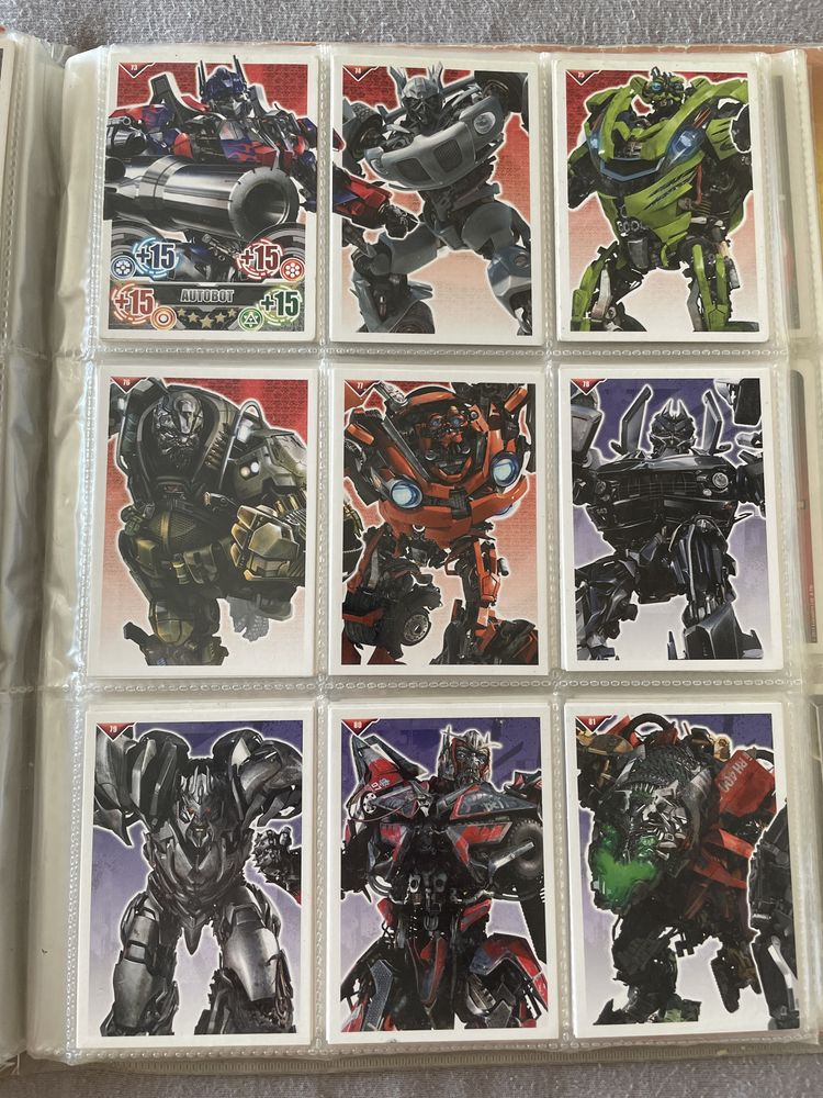 Topps-Transformers album z pełną kolekcją kart