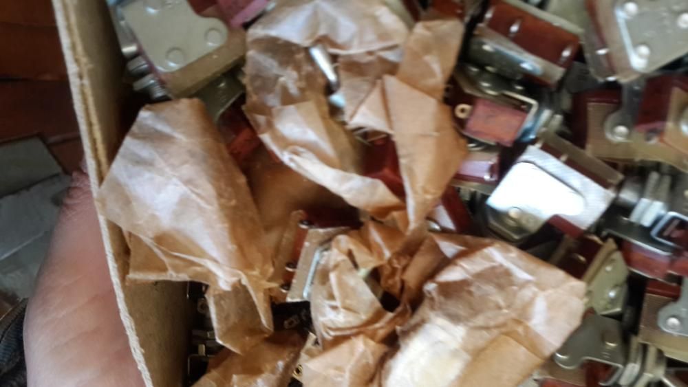 Продам конденсаторы