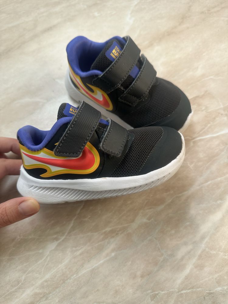 Кросівки Nike 21 розмір