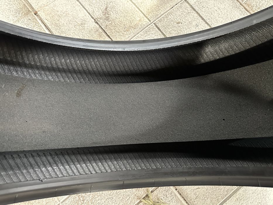Continental ProContact rx Tesla Y/S
