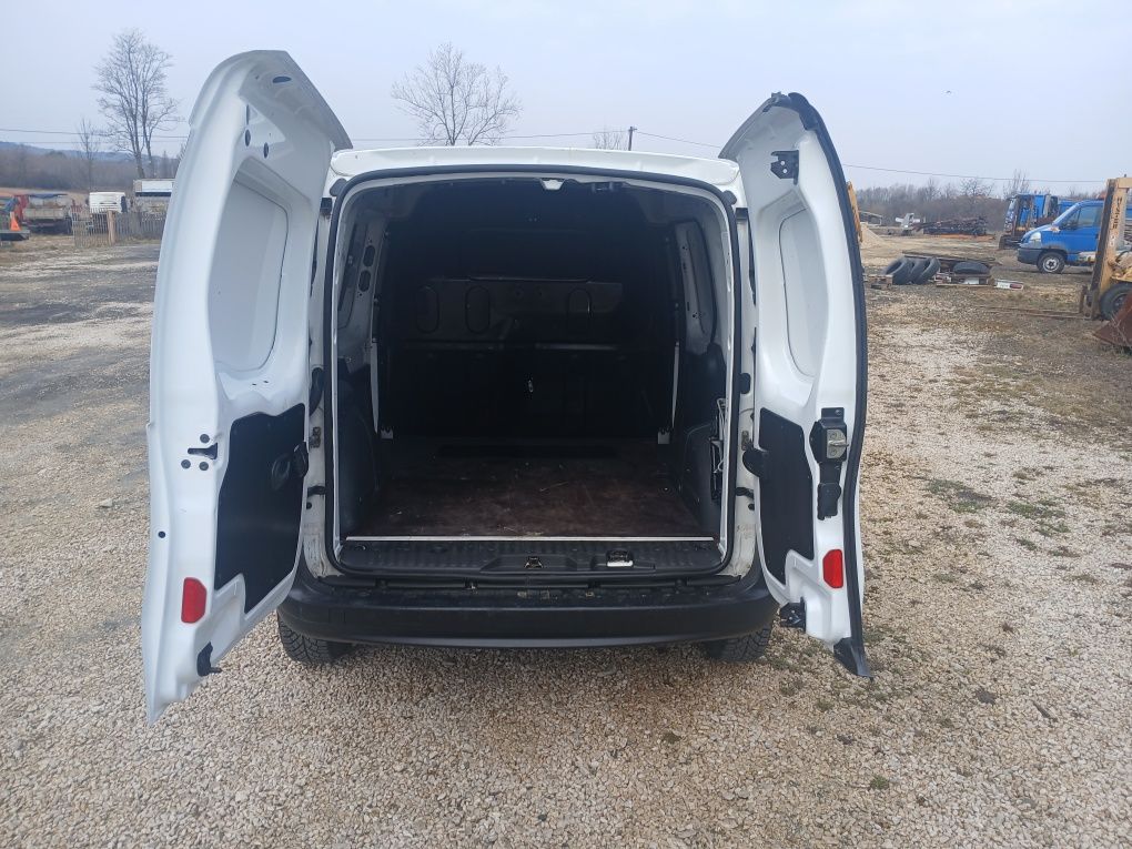 Sprzedam Reno Kango z2013.r.1.5.diselek 75/km