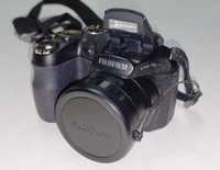 Камера Fujifilm FinePix S1800 с сумкой
