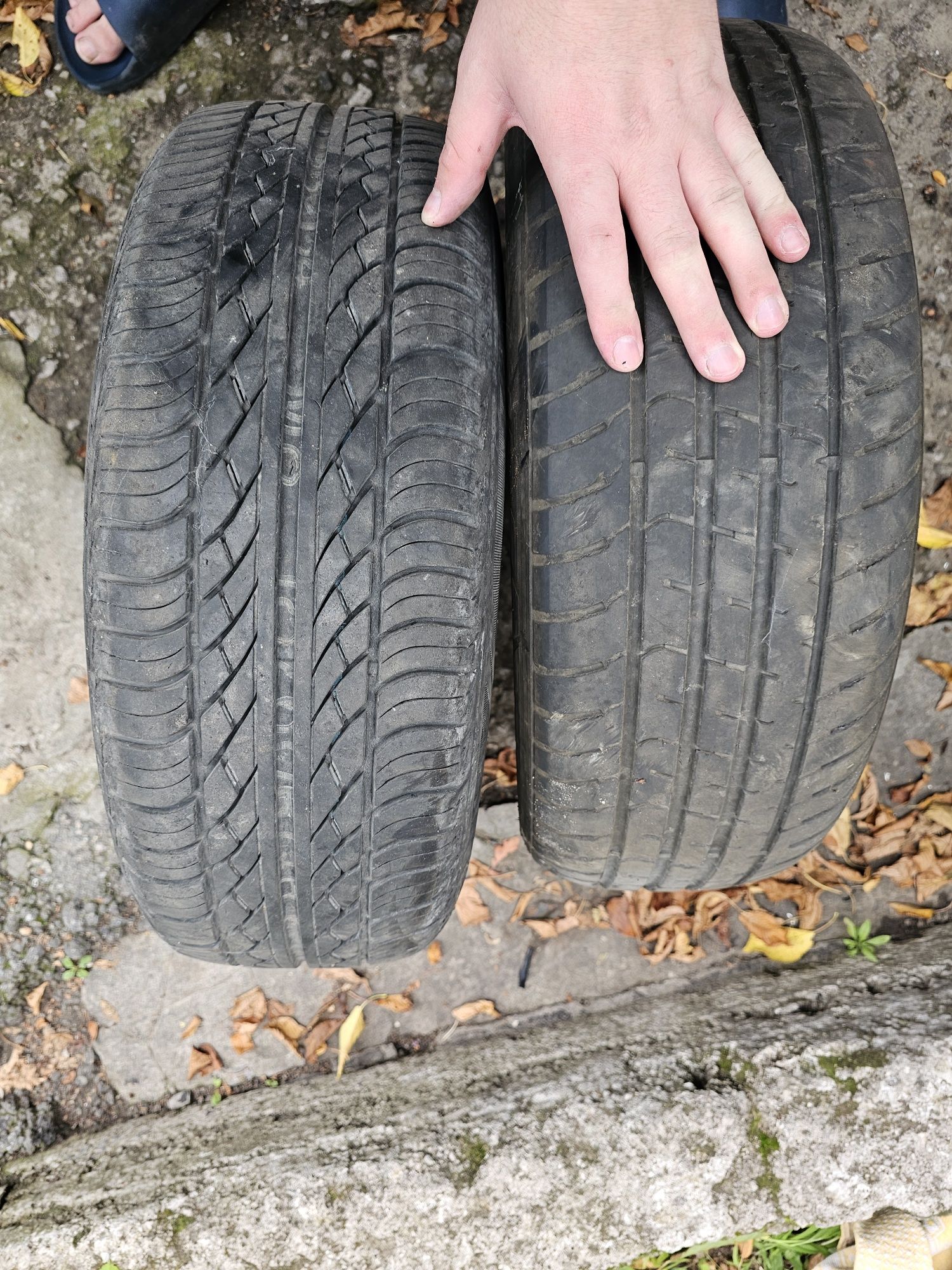 Продам летнюю резину 185/60 R14