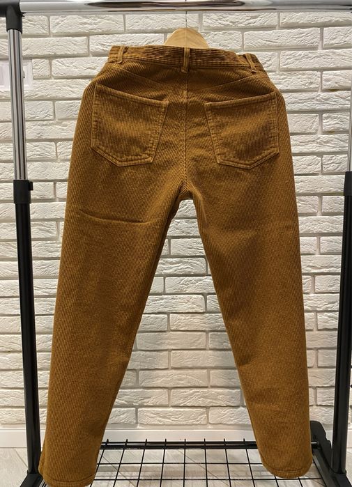 Штани жіночі Pull&Bear. Вельветові. Теплі. 38р.