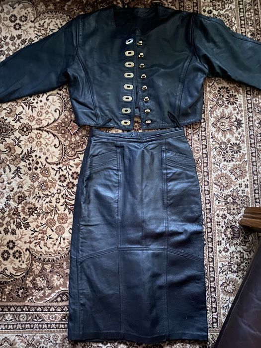 Spódnica midi i kurtka z czarnej  skóry