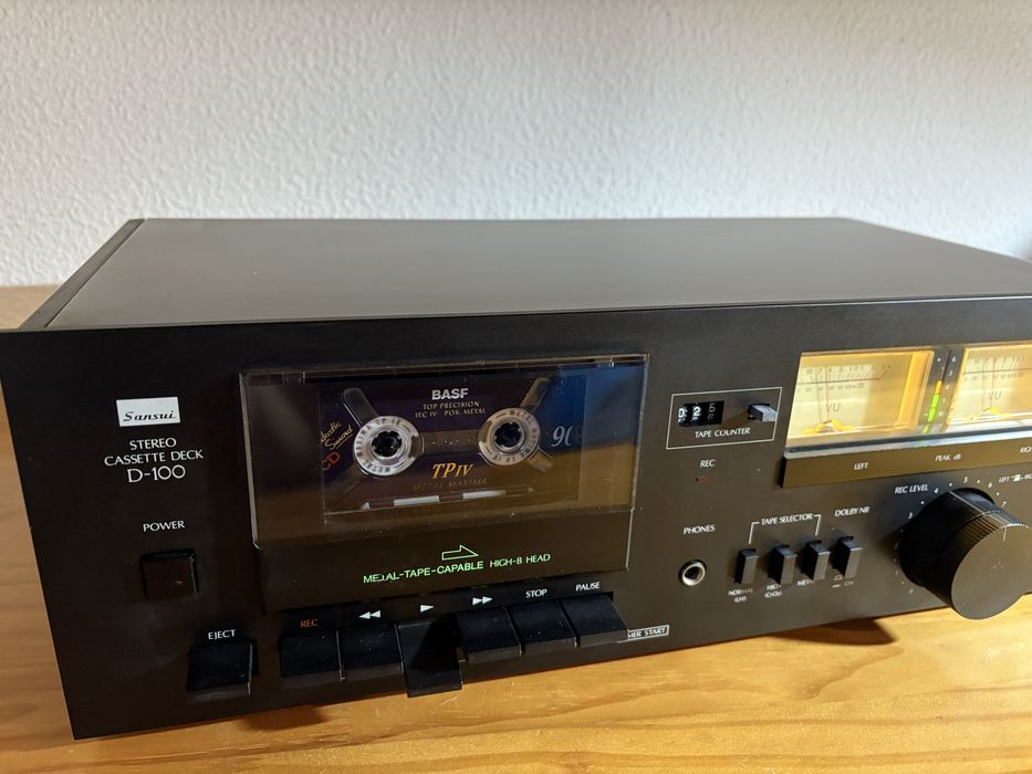 Deck SANSUI D-100