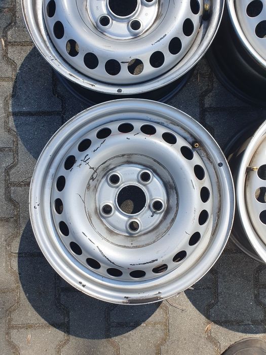 Oryginalne Felgi 16" Vw T5 T6 5x120 ET51