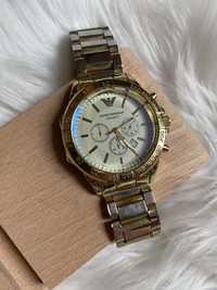 Męski zegarek bransoleta złoty elegancki metal używany