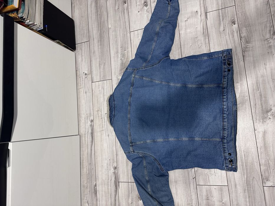 kurka jeansowaa zimowa z futerkiem Lee