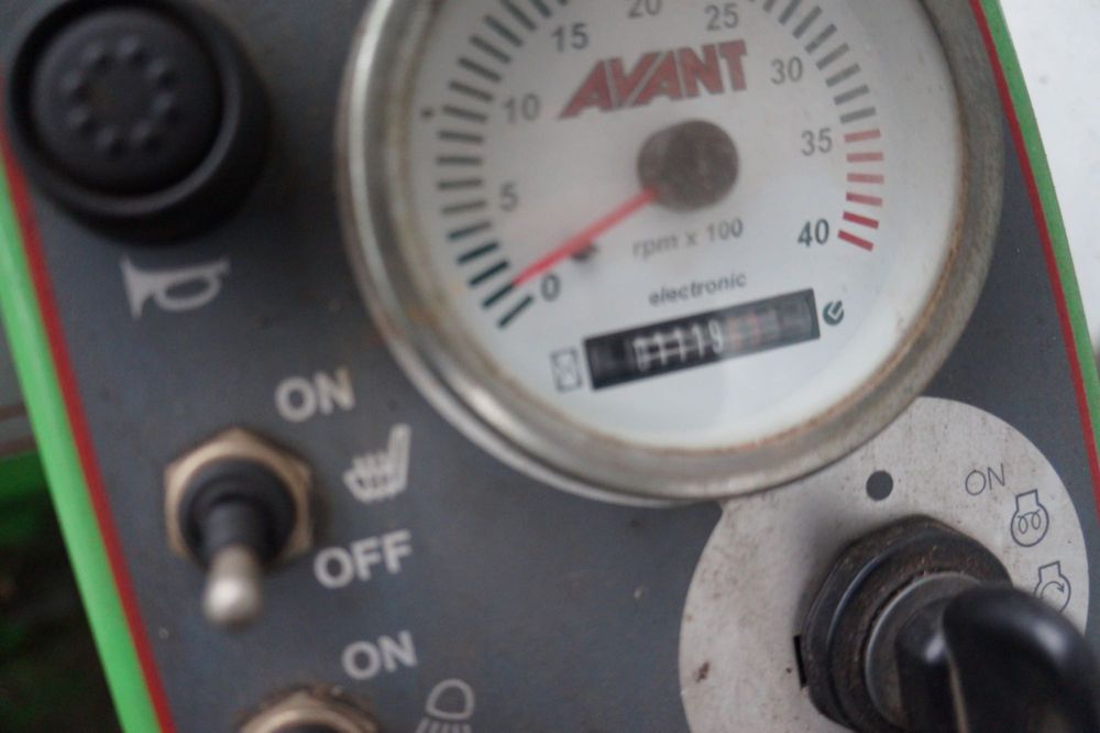 Ładowarka kołowa Avant Tecno 745