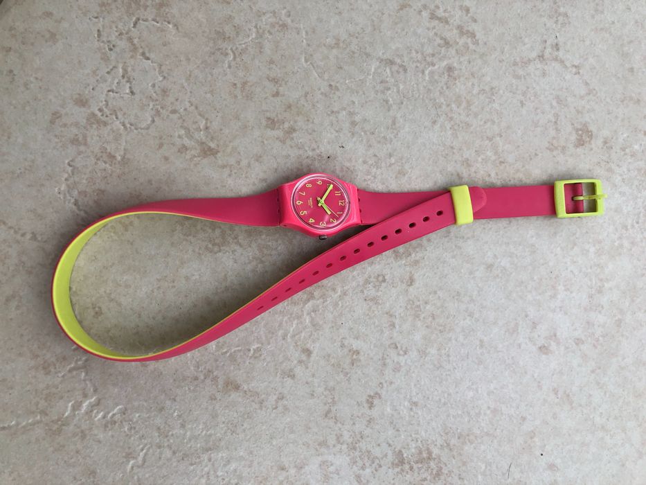 Zegarek Swatch Biko Roose Neon Pink LP131 długi pasek damski