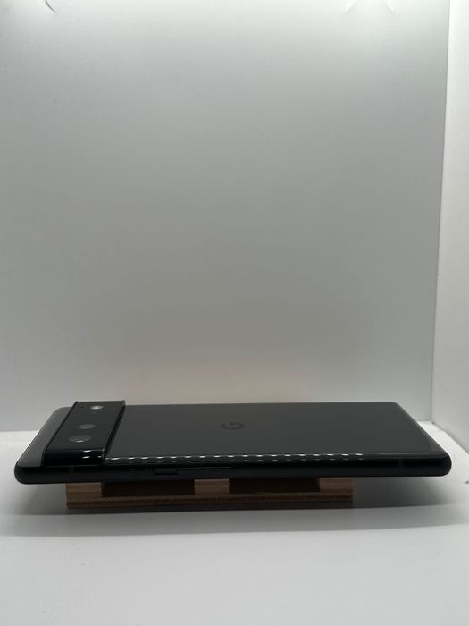 Google Pixel 6 128GB Stormy Black Neverlock