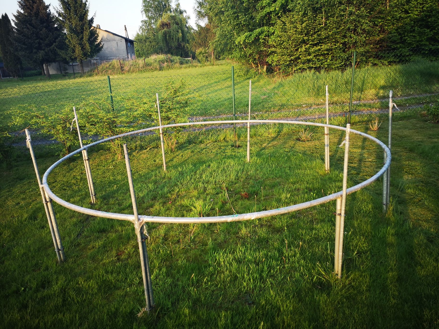 Sprzedam trampolinę 3.66 m