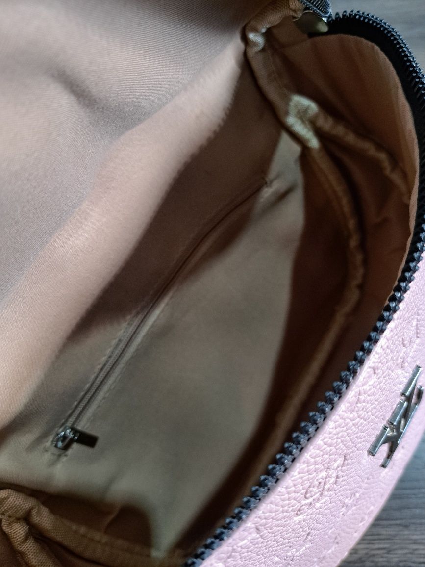 Torebka LV Louis Vuitton skórzana