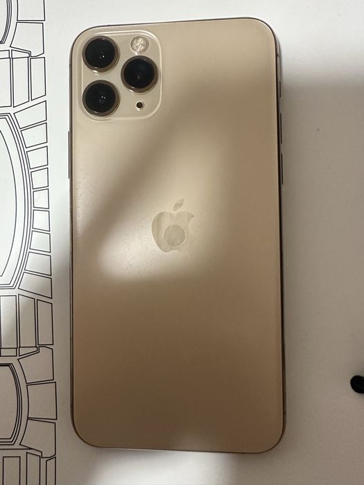 Айфон 11 про 64gb.