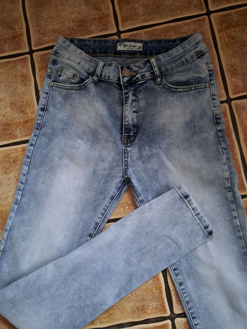 Spodnie jeansowe roz.38