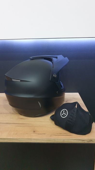 Kask rozmiar M. Rowerowy crossowy na hulajnoge