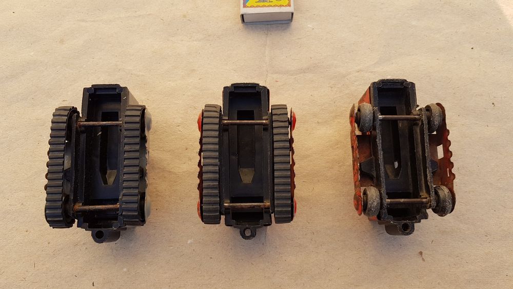 Набор детский трактор гусеничный металл, жесть производства СССР