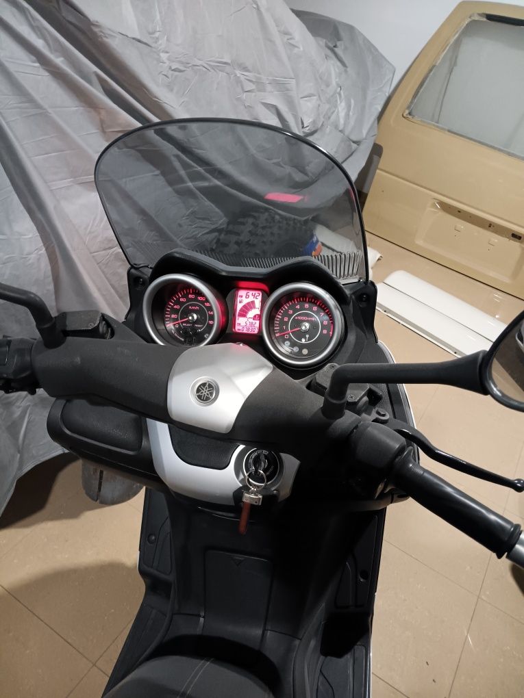 Yamaha xmax 250 akrapovic