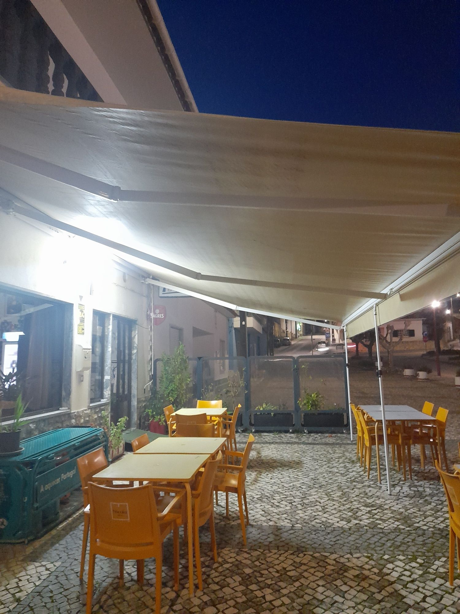 Toldo esplanada cafe