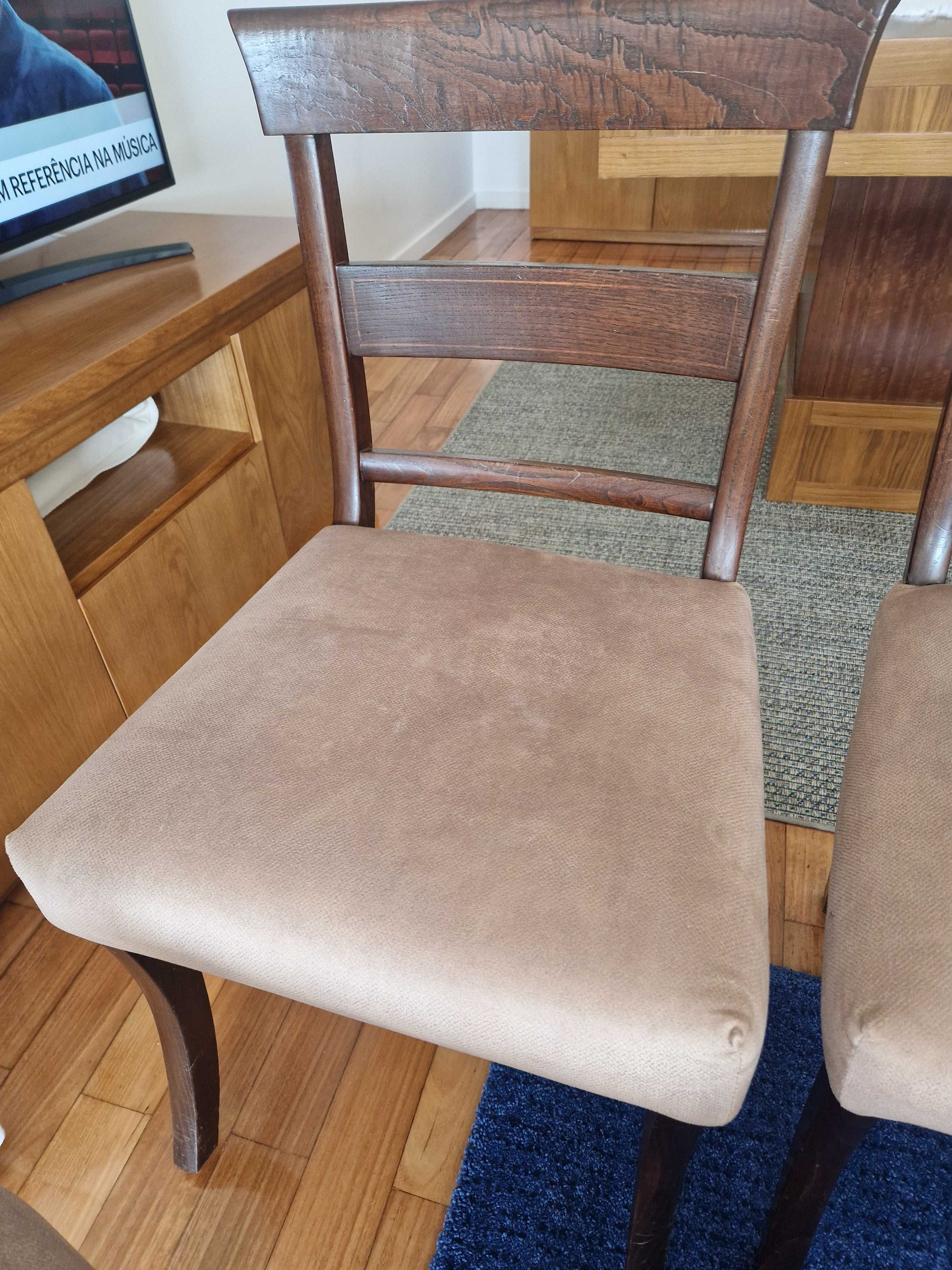 Cadeiras de Sala de Jantar