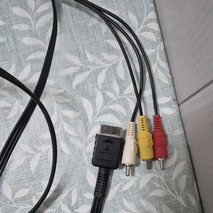 PS 2 Slim Black + acessórios