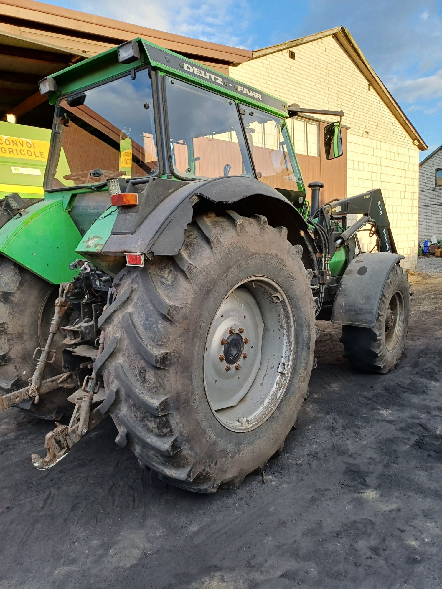 Deutz fahr dx 145