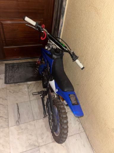 Mota pequena a gasolina pitebike