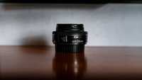 Canon EF-S 24mm f/2.8 STM - Pancake Lens