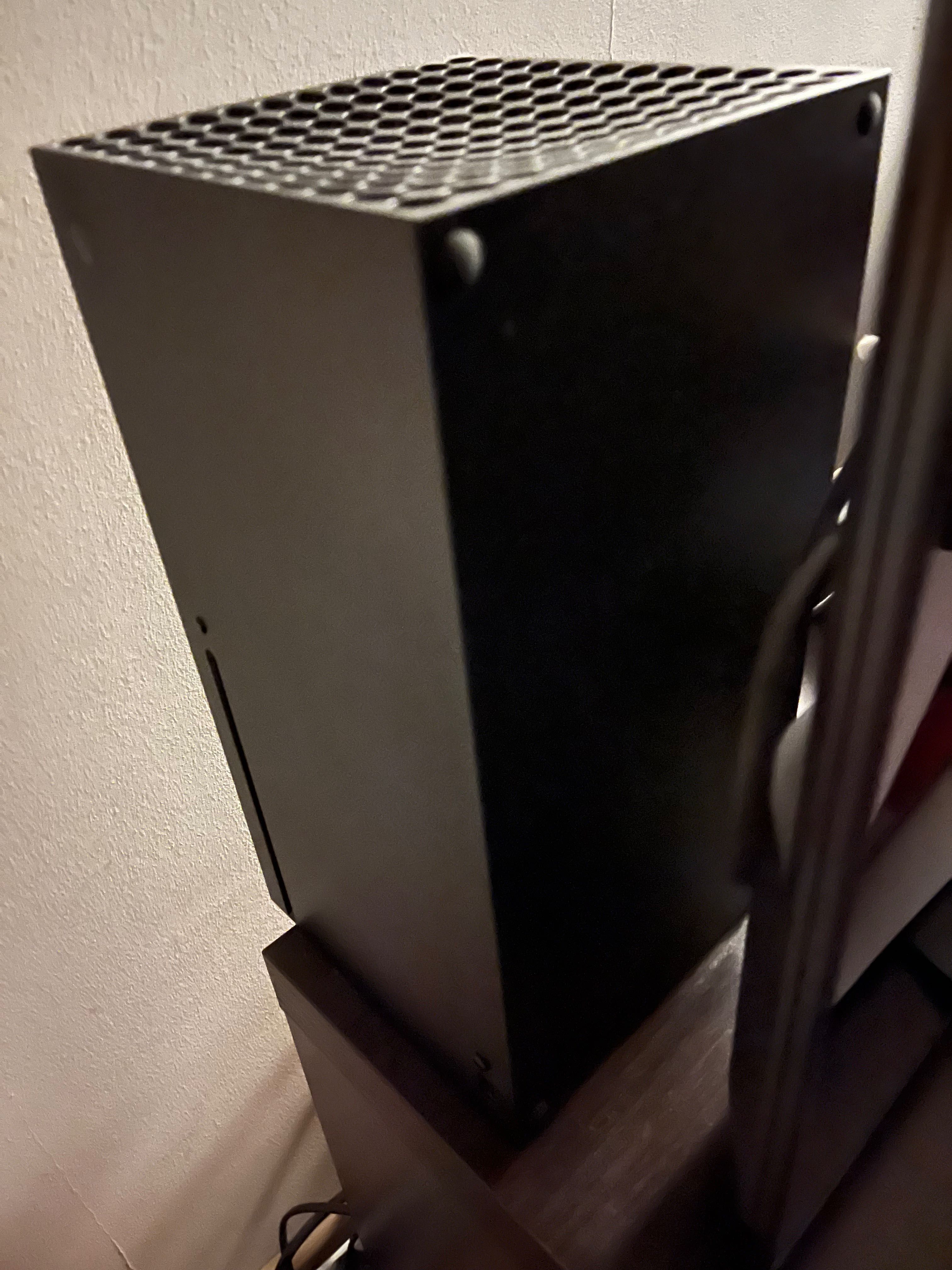 Xbox Series X 1 TB (na gwarancji).