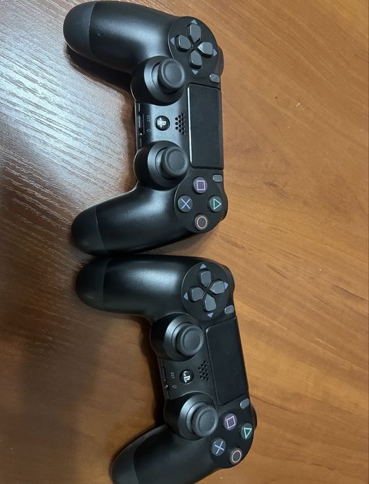 Продам Playstation 4Pro