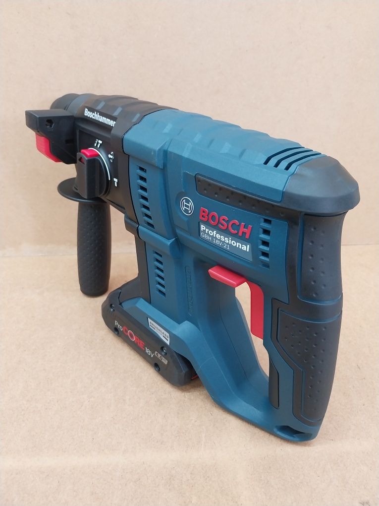 Bosch GBH 18V-21 Młotowiertarka Udarowa 3Funkcyjna SDSPlus 2x4.0Ah