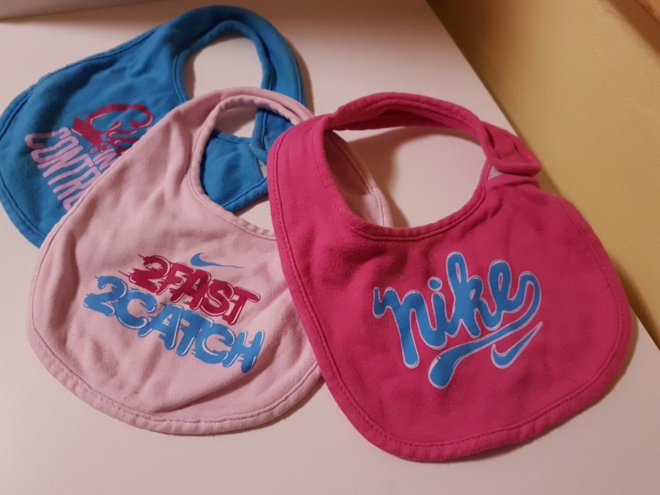 3 x Śliniak NIKE na rzep zestaw