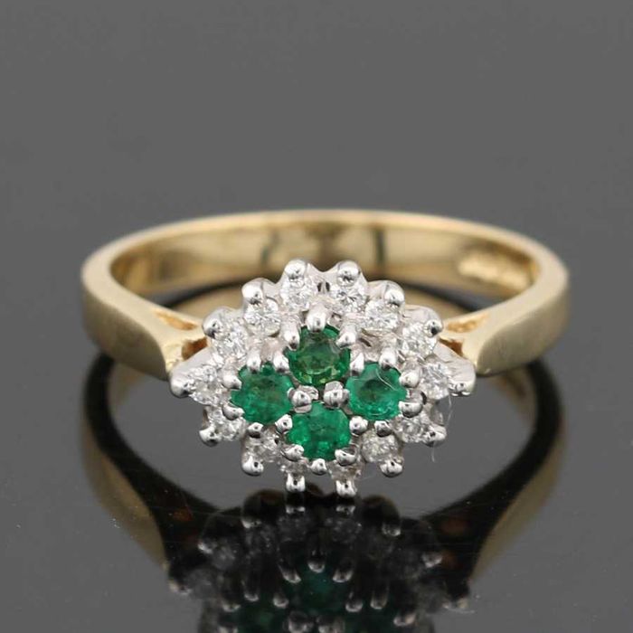 Złoty pierścionek ze szmaragdami i diamentami 0.42ct 9K