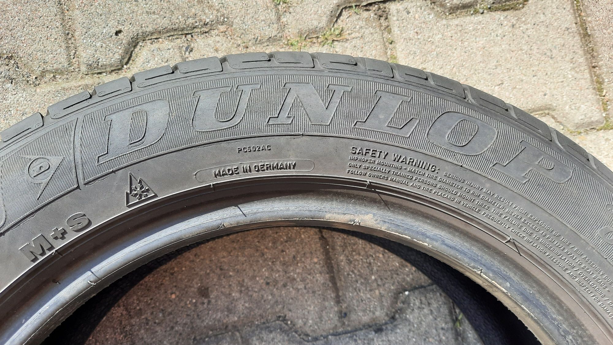 Dunlop 185/60 R15 SP Sport 01 A/S wielosezonowe