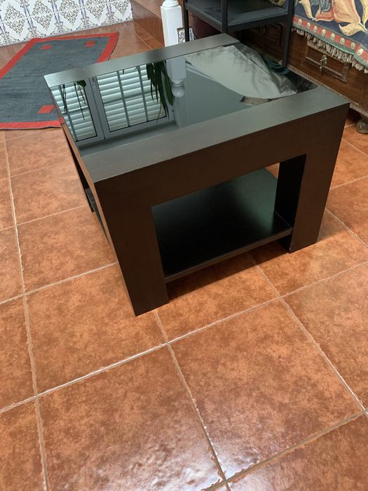 Mesa centro maciça