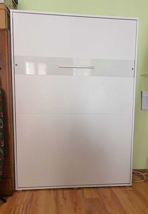 Łóżko w szafie - Półkotapczan pionowy HOME 140 cm