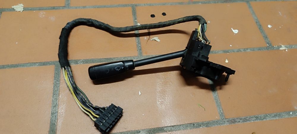 Manete de luzes e piscas Mercedes-Benz w201 usado