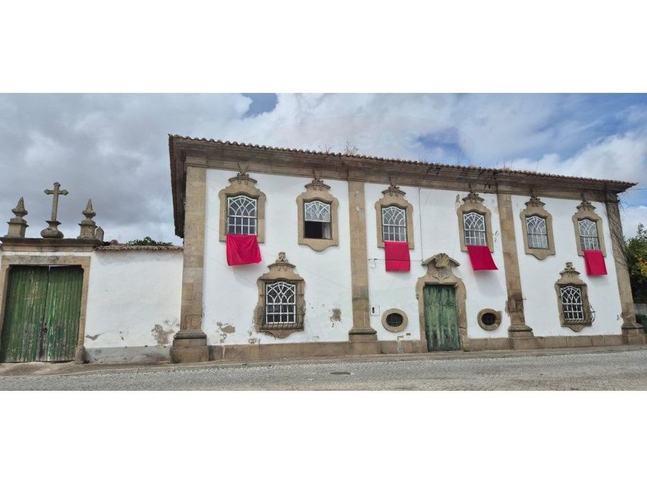 Palacete Brasonado do Séc. XIX na Coriscada, Guarda