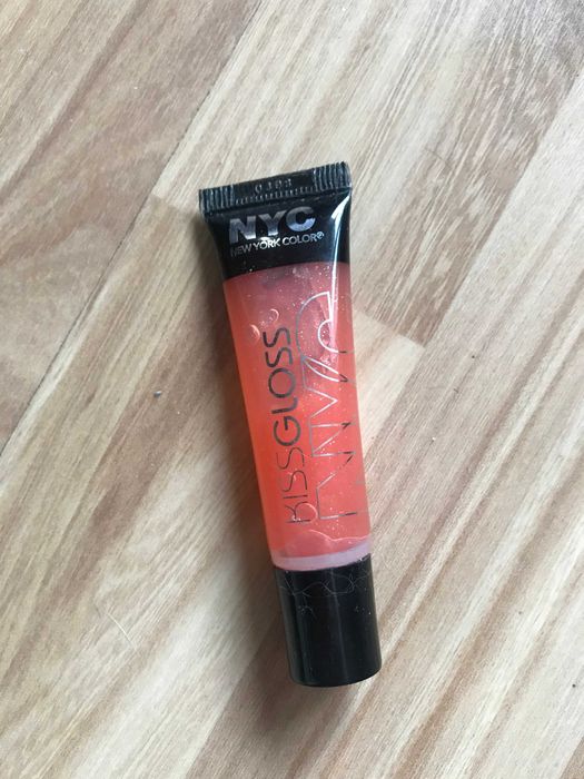 Zestaw kosmetyków -  2 x kredka do oczu Oriflame błyszczyk  NYC