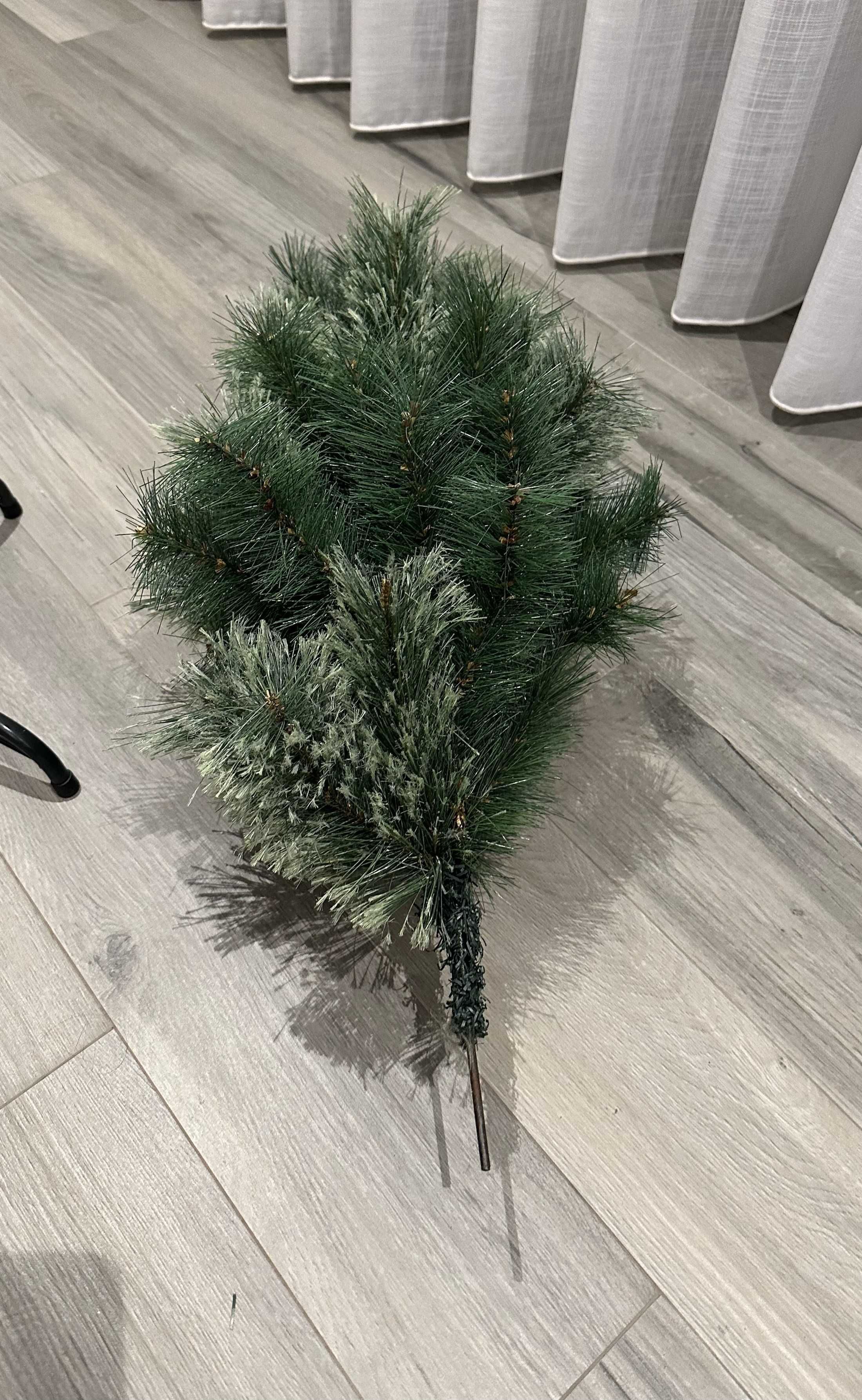Árvore de Natal Desmontável aprovada pelo Pai Natal