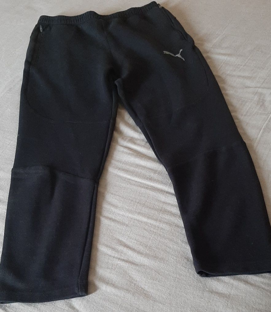 Calça de desporto puma,como nova tam M