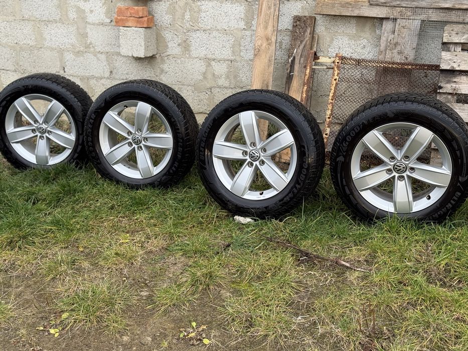 225/60 r17 шини з дисками 5*112 на VW