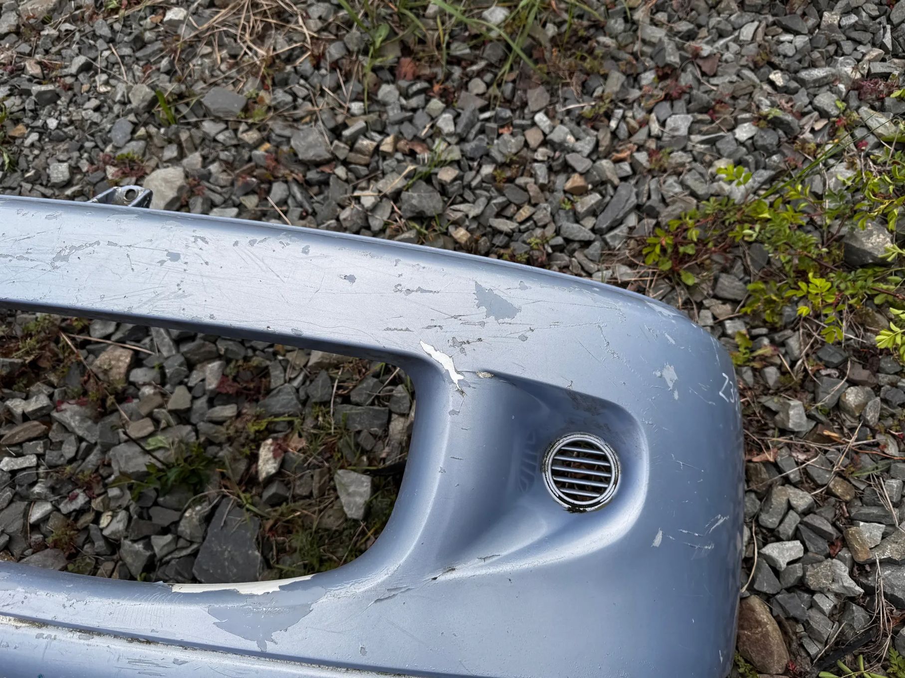 ZDERZAK PRZEDNI MITSUBISHI L400 SPACE GEAR OE MB930784