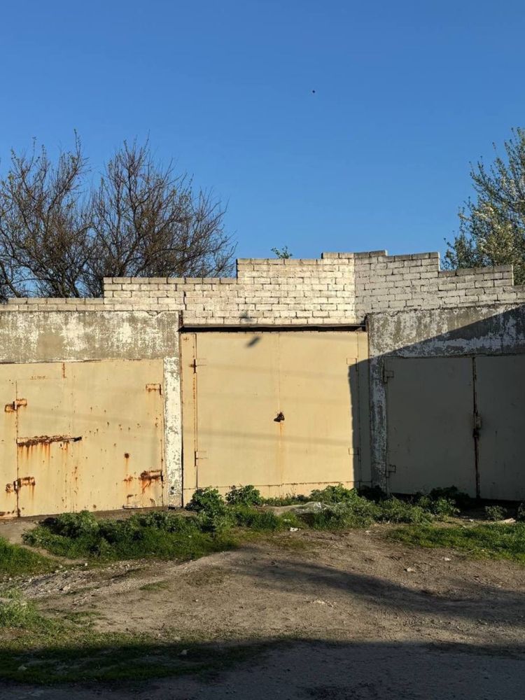 В продаже ДОМ новокодацкий район ( под любой вид деятельности )