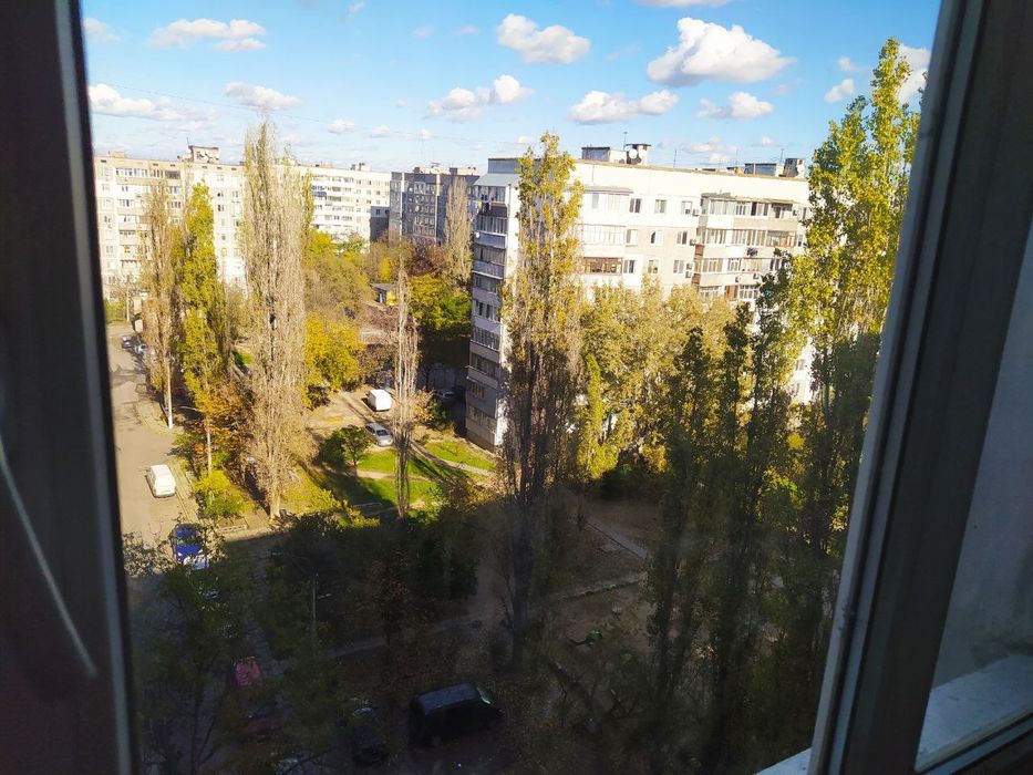 Продам 3кімнатну квартиру.Від власника!Сертифікат.