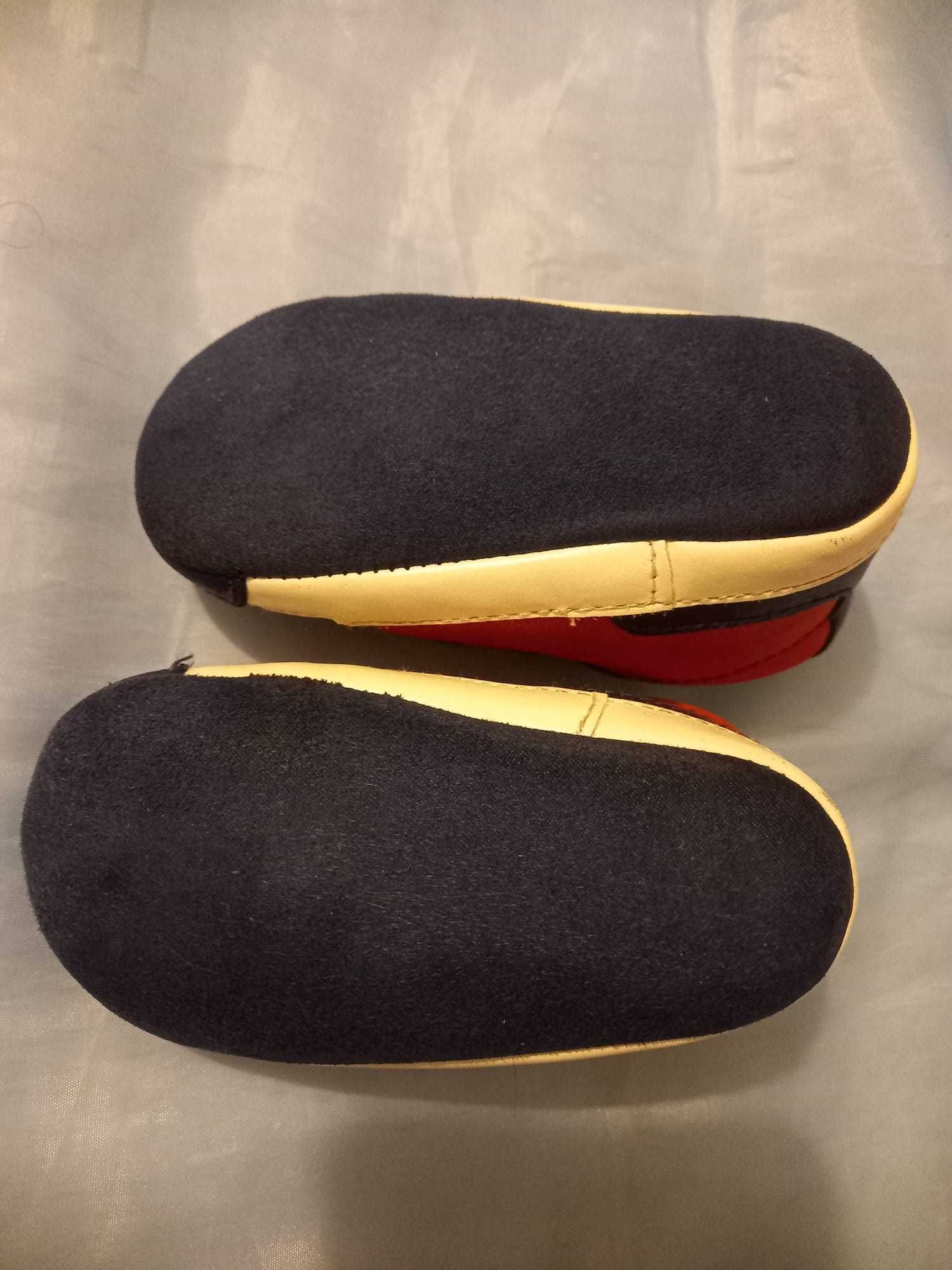 Sapatos pré-andante (sola mole)